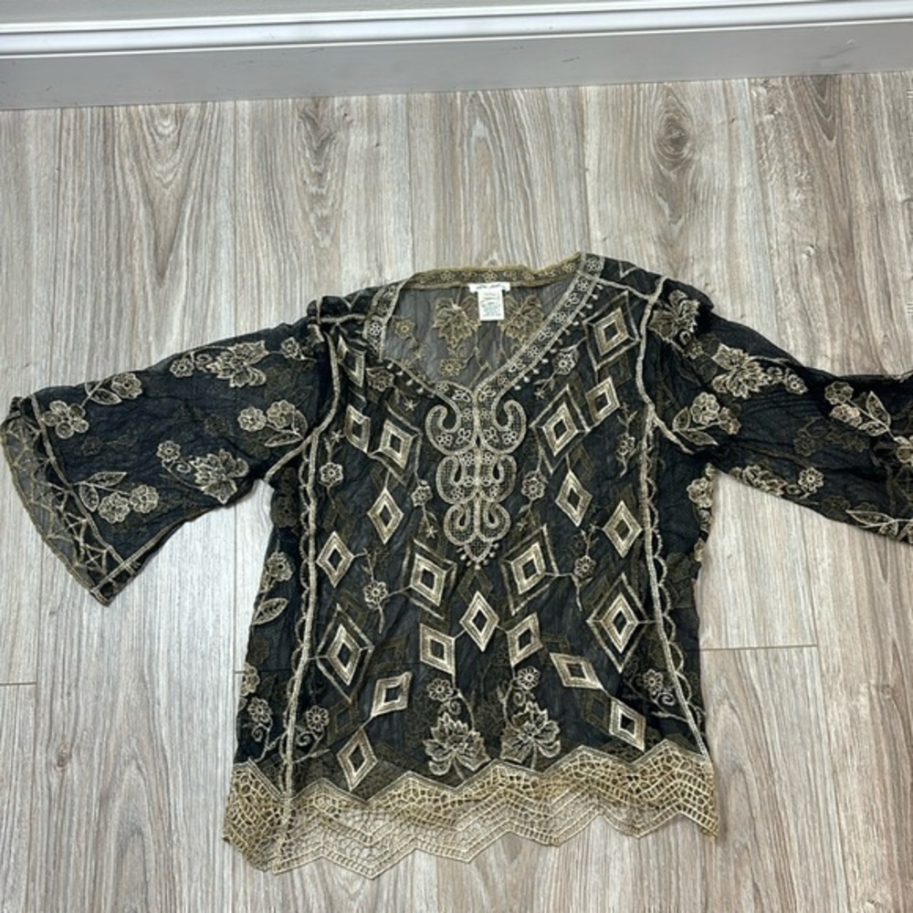 Ultra Pink shear golden blouse embroidered size large like new